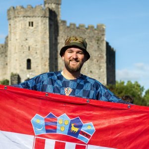 Cardiff, 15.10.2023 - Nogomet: Hrvatski navijači pred utakmicu Wales - Hrvatskab