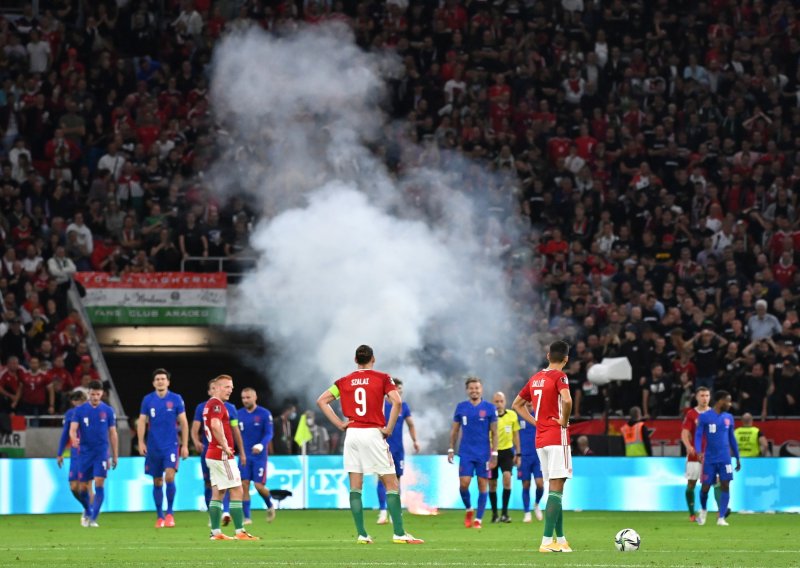 Mađarsku čeka drastična kazna zbog ponašanja navijača; huligani ponovili rasistički ispad, a Englezi rade pritisak na FIFA-u da ih se 'iskorijeni'