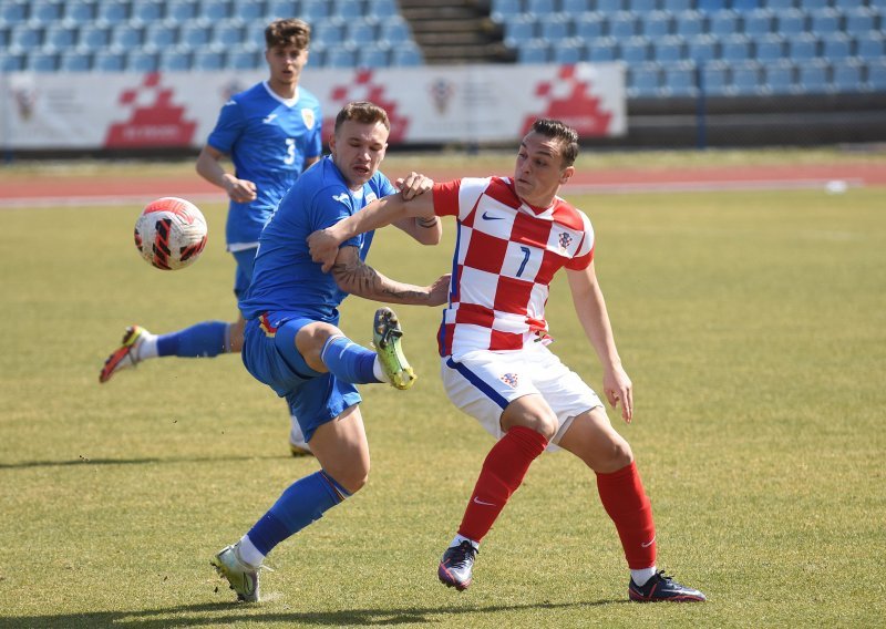 Hrvatska U-19 reprezentacija izgubila od Rumunja i sada je sasvim blizu ispadanja iz utrke za Euro