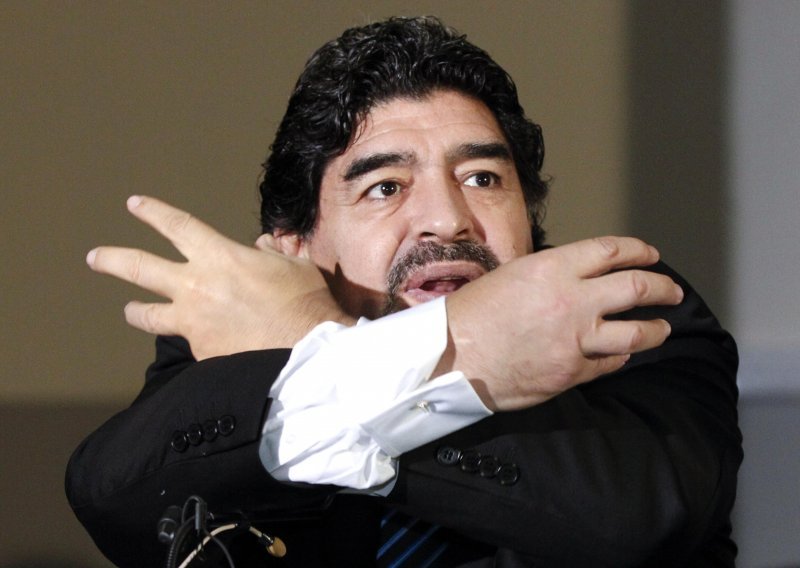 Maradona nazvao Ronalda životinjom te gura zeta u Real!