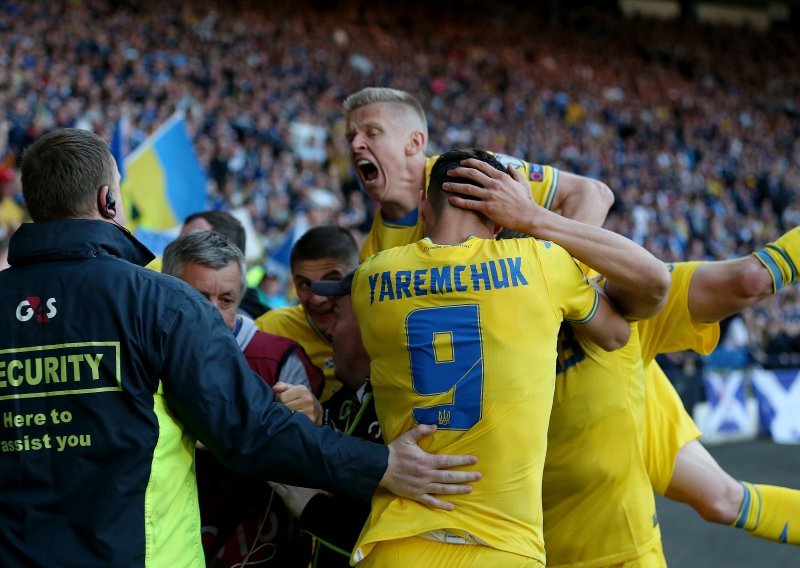 [FOTO] U utakmici prepunoj emocija Ukrajina srušila Škotsku u Glasgowu i izborila plasman u finale kvalifikacija za SP u Kataru