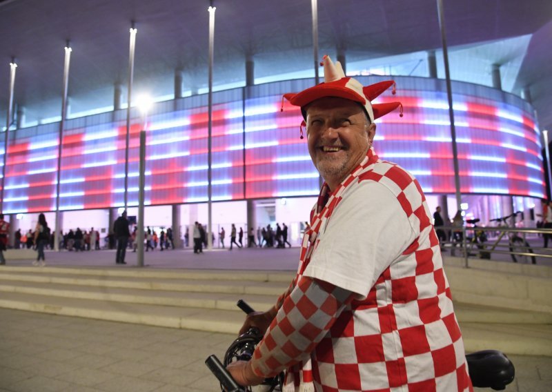 Opus Arena zasjala u hrvatskim bojama; sve je u crveno-bijelim kvadratićima