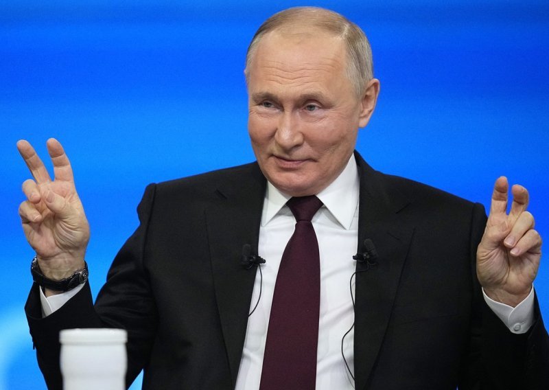 Putin skuplja potpise za reizbor u okupiranoj Ukrajini