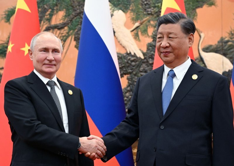 Američki obavještajci strahuju: Kina i Rusija pripremaju zajedničku invaziju?