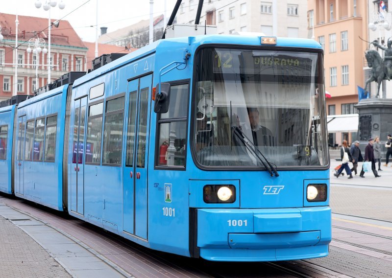 U Zagreb stigao drugi tramvaj iz Augsburga: 'Reakcije građana su odlične'