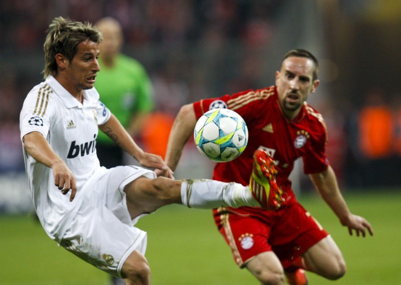 Bale sletio, Tottenham bira između dvije Realove ponude
