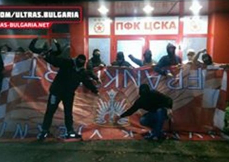 Ružna uvertira! Bugarski huligani napali hrvatske navijače
