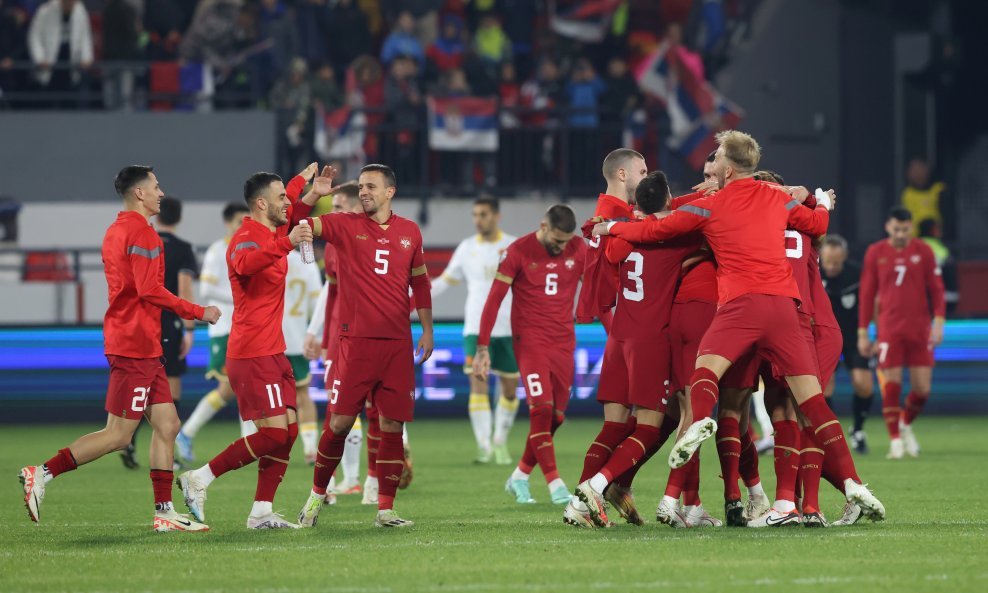 Slavlje srpskih nogometaša nakon osiguranog plasmana na Euro 2024