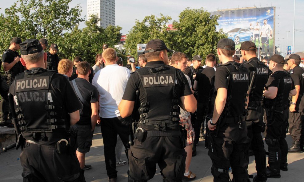 Poljska policija